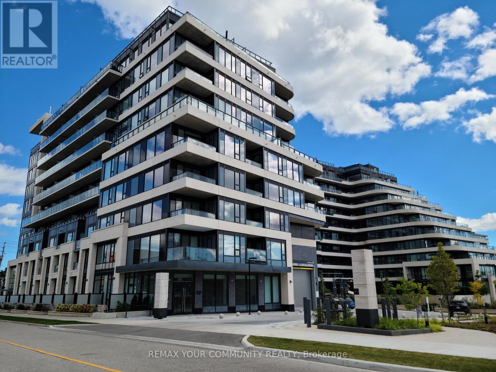 Photo of 8188 Yonge Street