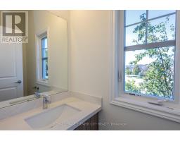 16 Ravenscraig Place, Innisfil, ON L0L1L0 Photo 15