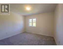 16 Ravenscraig Place, Innisfil, ON L0L1L0 Photo 28