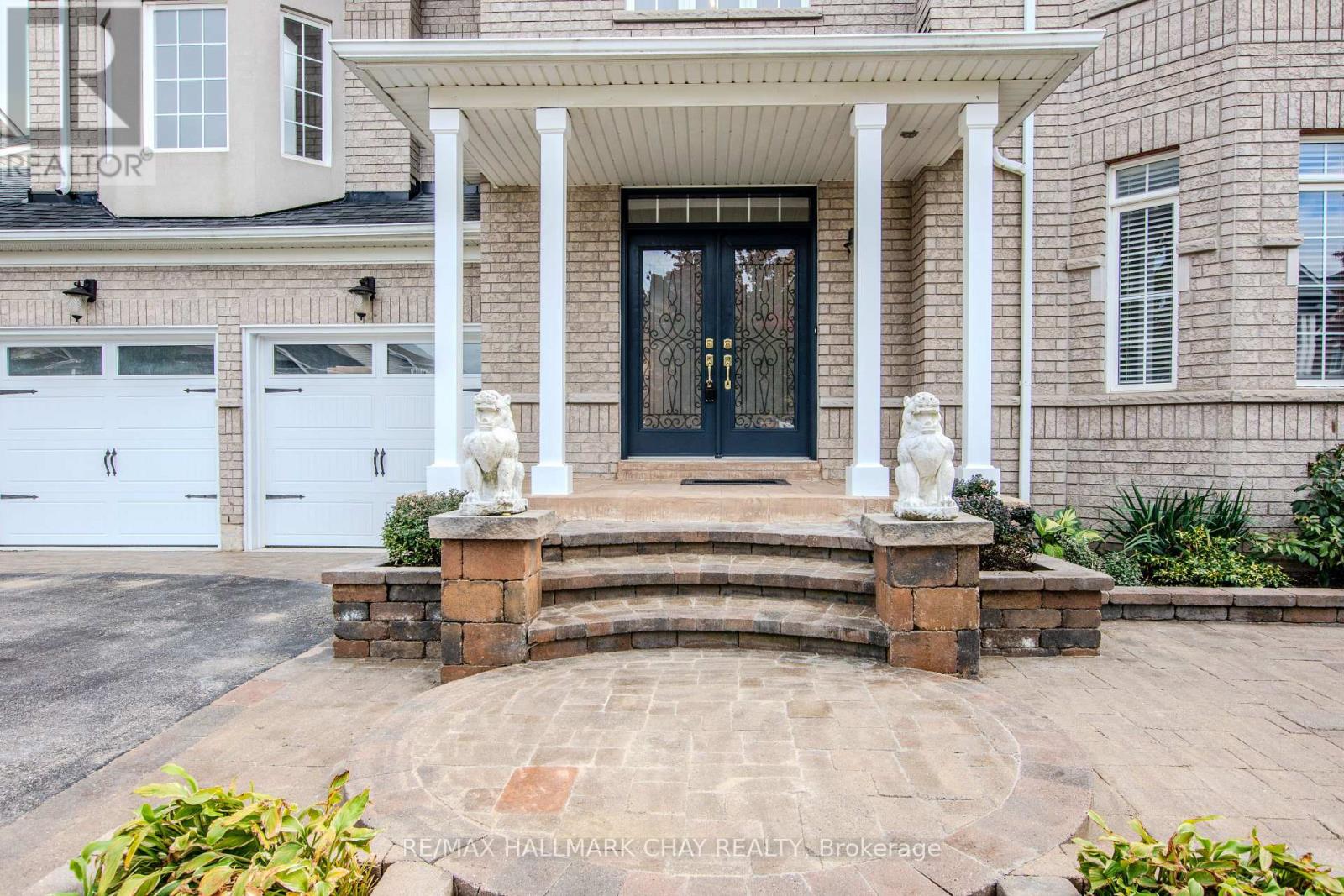 104 SUCCESSION CRESCENT - 2