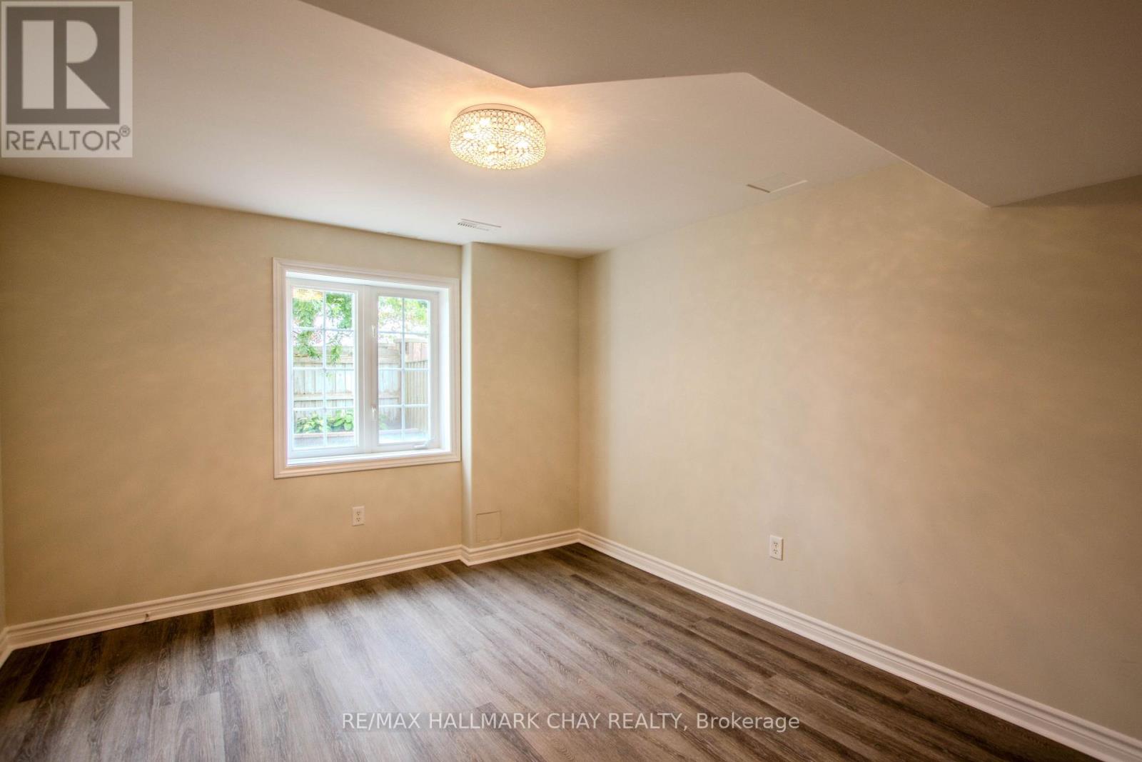 104 Succession Crescent, Barrie photo 37