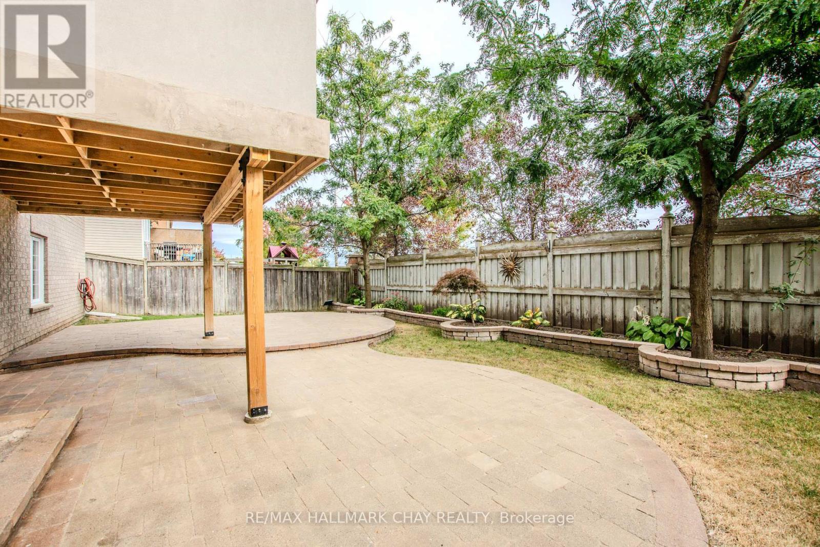 104 Succession Crescent, Barrie photo 40