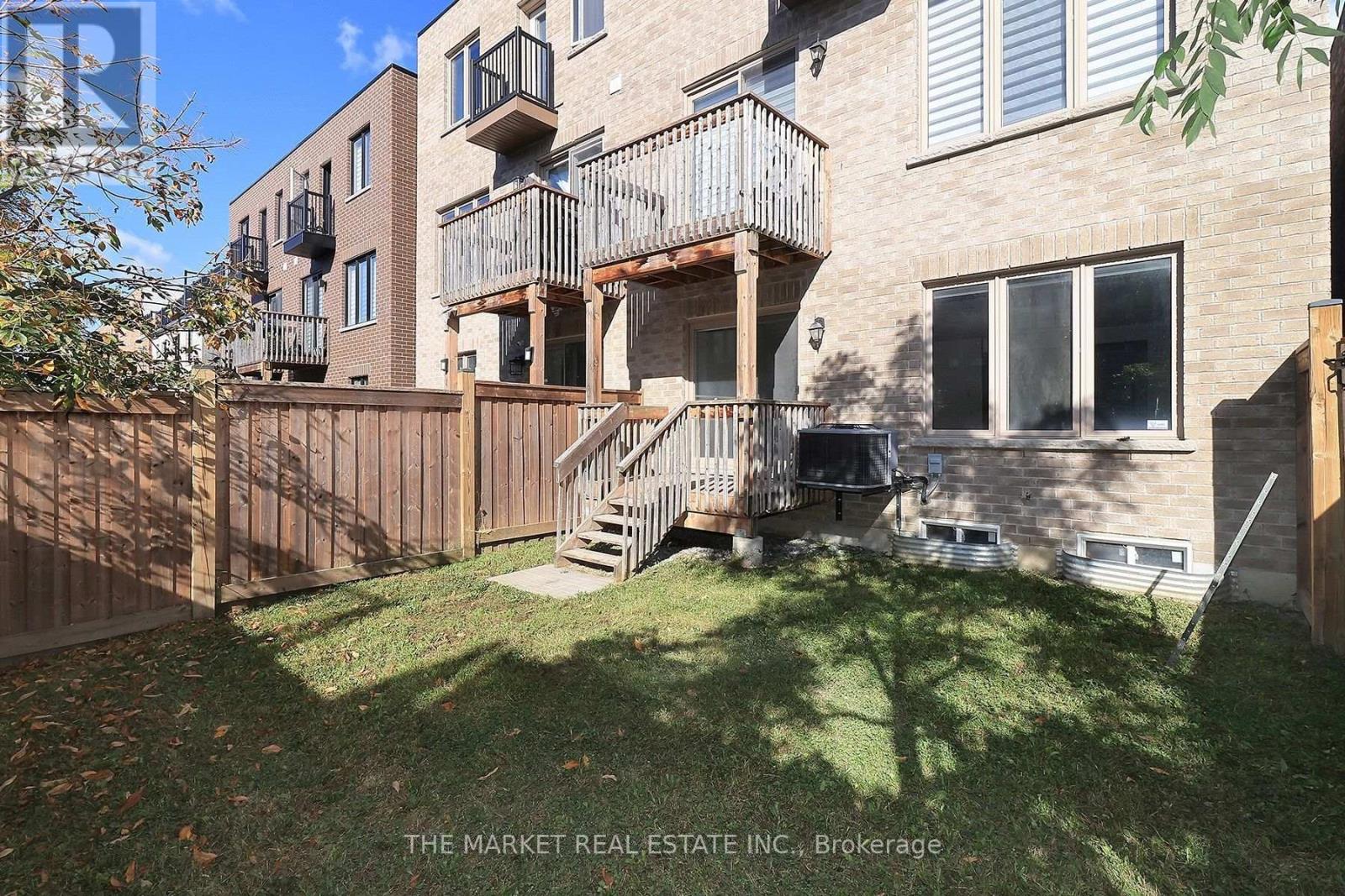 13 Father Redmond Way, Toronto, ON photo 45