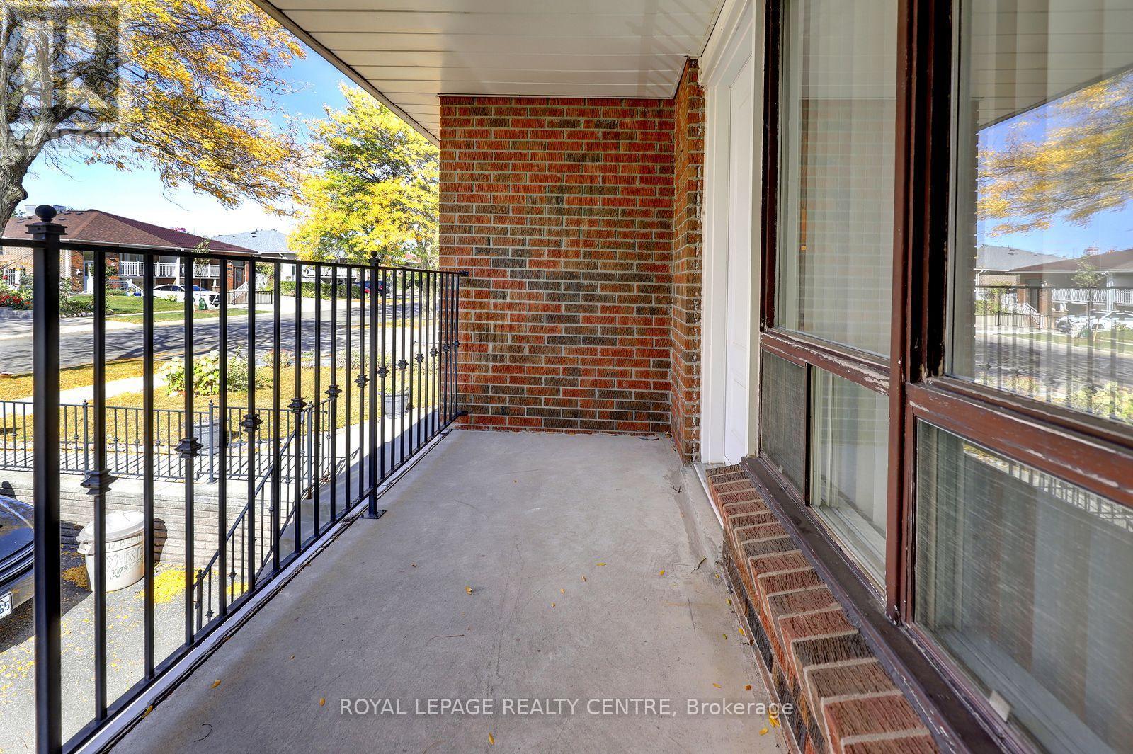912 BLAIRHOLM AVENUE - 17