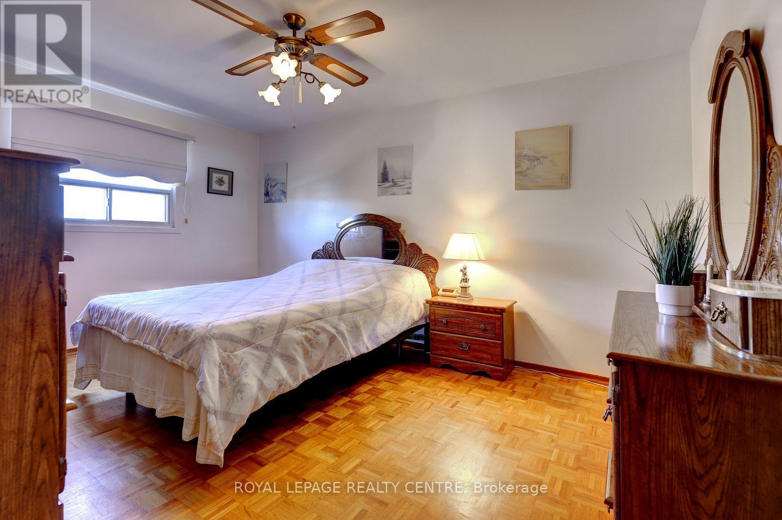 912 BLAIRHOLM AVENUE - 18