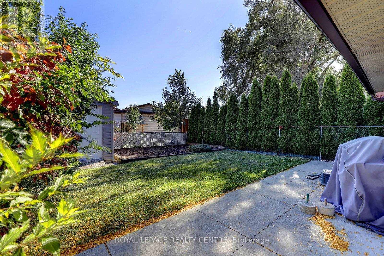 912 BLAIRHOLM AVENUE - 34