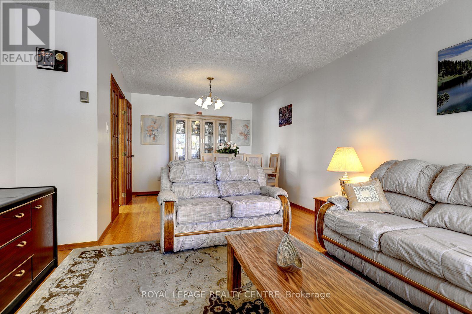 912 BLAIRHOLM AVENUE - 8
