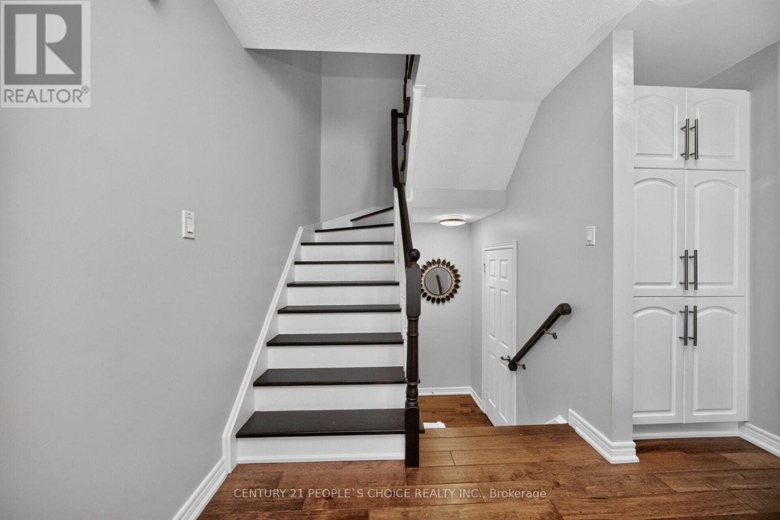 812 Knotty Pine Grove, Mississauga, ON photo 21