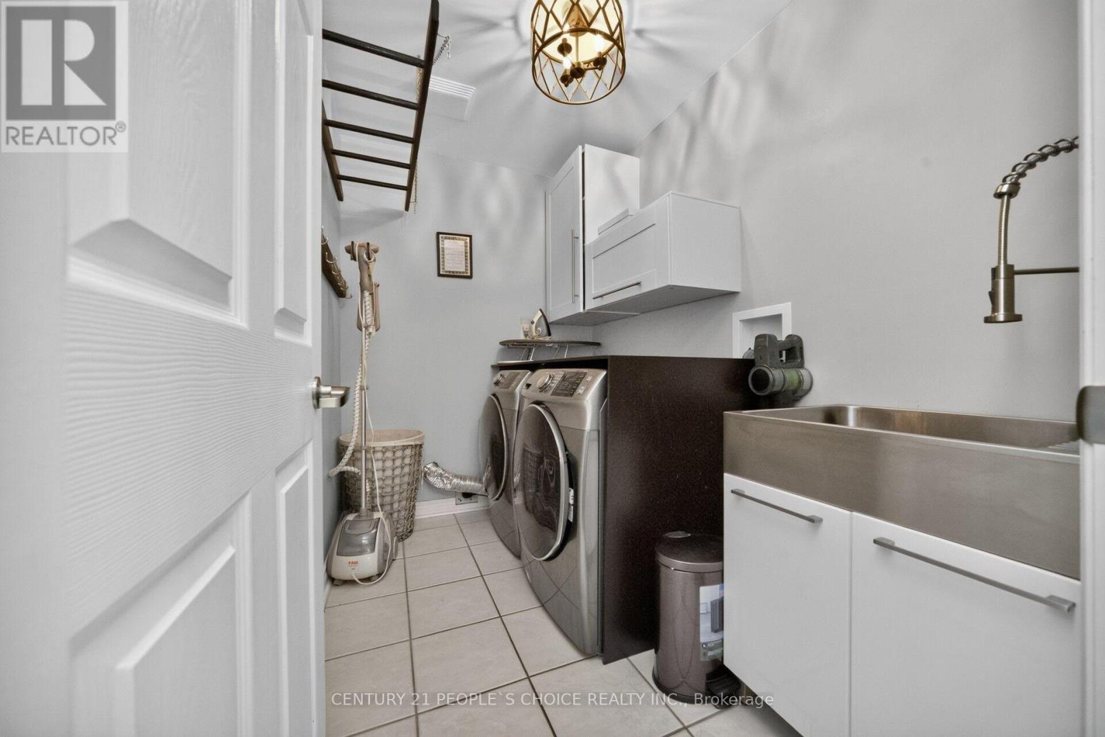 812 Knotty Pine Grove, Mississauga, ON photo 37