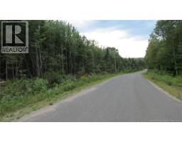 N/A Upper Woodlands, photo 2