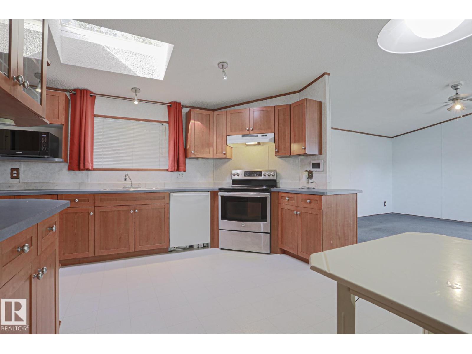 70 Evergreen Mobile Park NW - 9