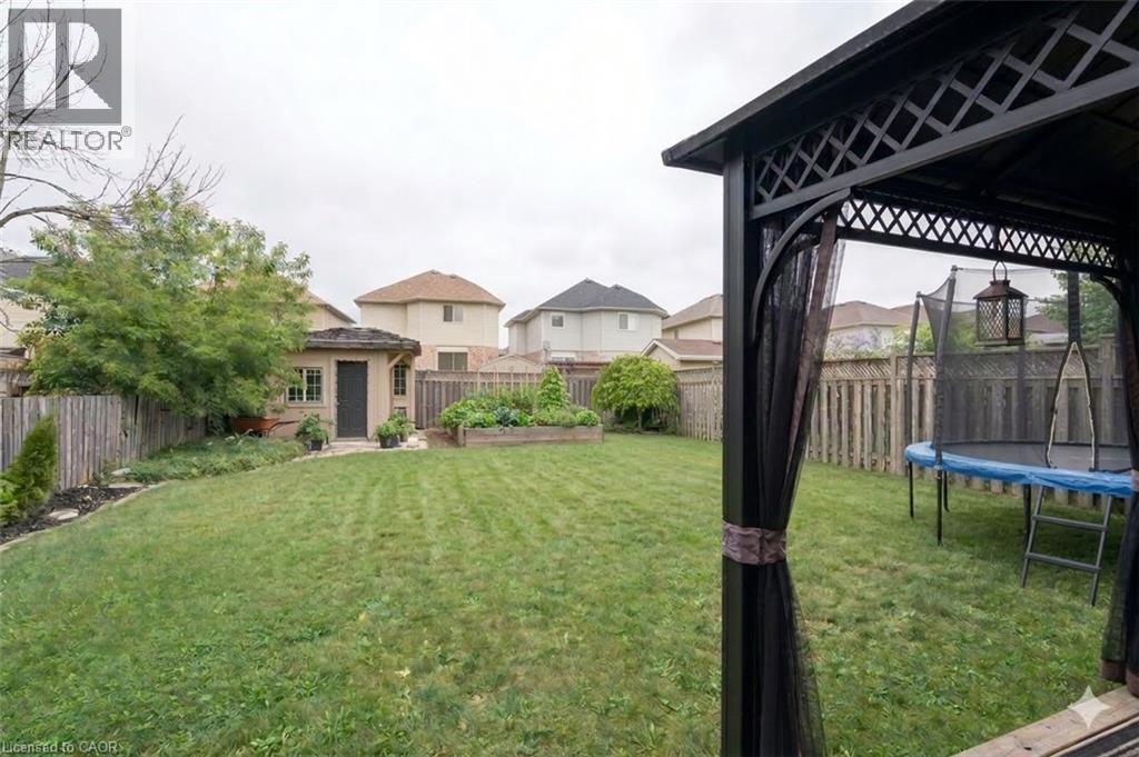 71 STONE CHURCH Road E, Hamilton — photo 6