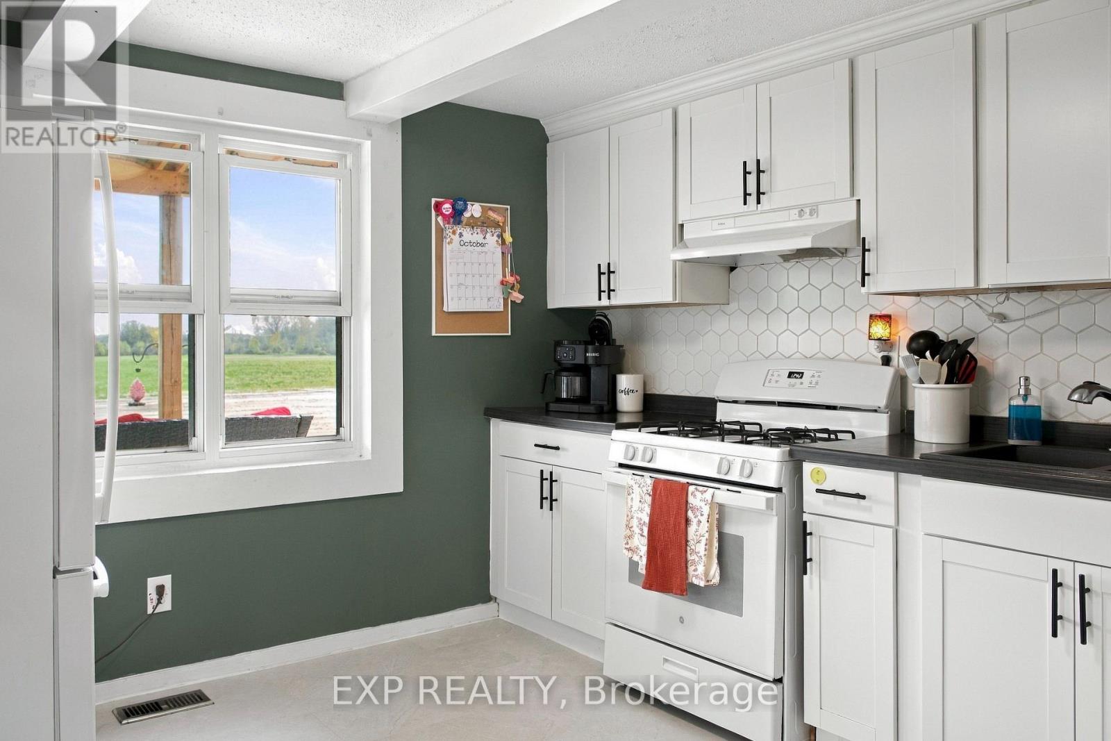 736 Port Maitland Road, Haldimand, ON photo 10