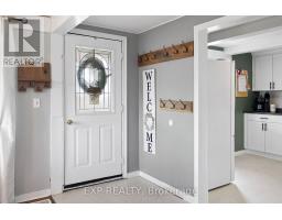 Bedroom - 736 Port Maitland Road, Haldimand, ON N1A2W6 Photo 7