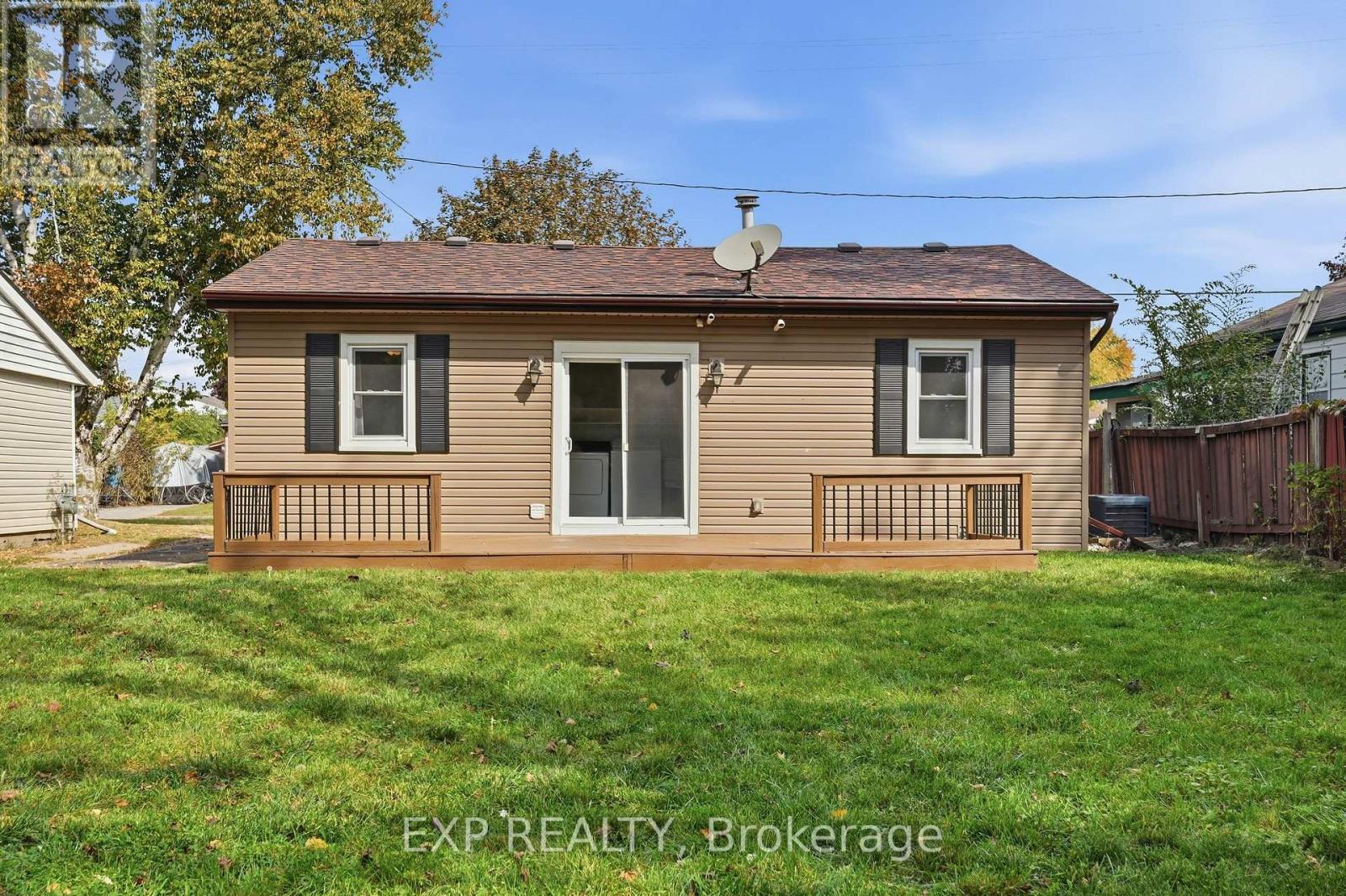 68 Louis Street, Quinte West, ON photo 19