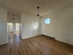 Living room/Dining room - 230 2nd Avenue, Mccreary, MB R0J1B0 Photo 6