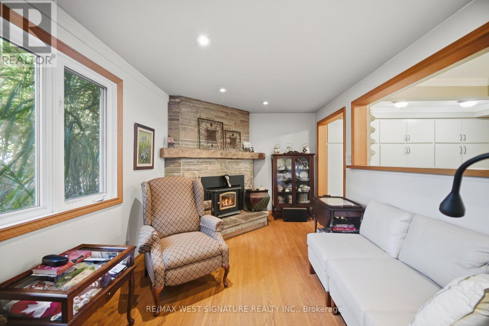 25 Main Street, Vaughan, ON photo 10