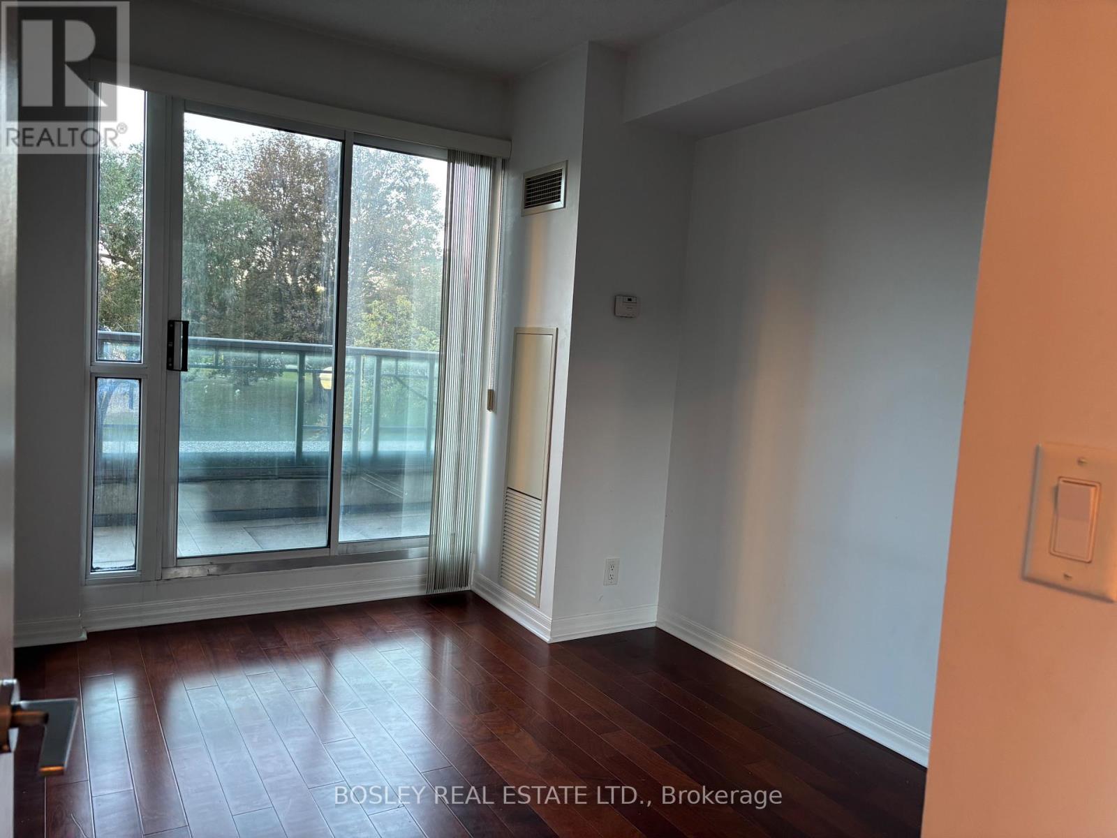 38 Fontenay Court — photo 26