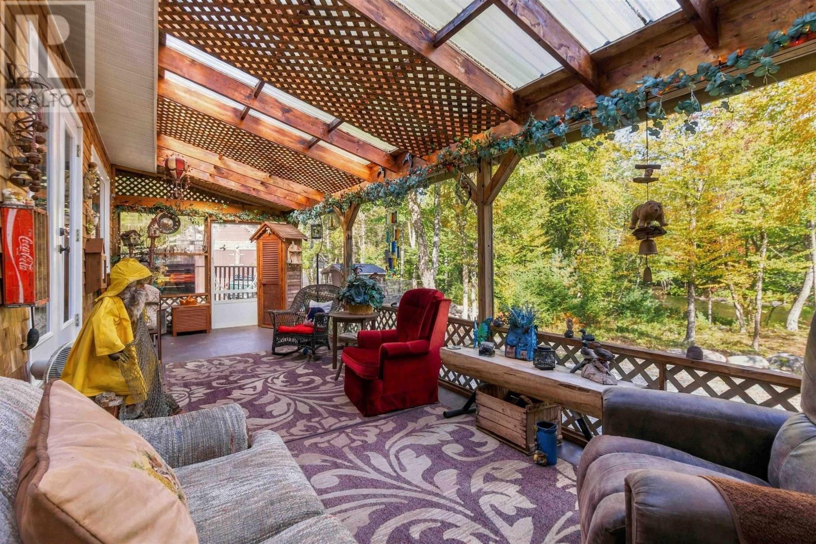 484 Gilberts Lane - 27