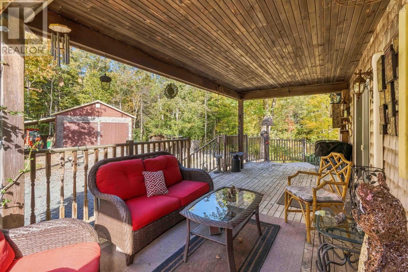 484 Gilberts Lane - Image 32