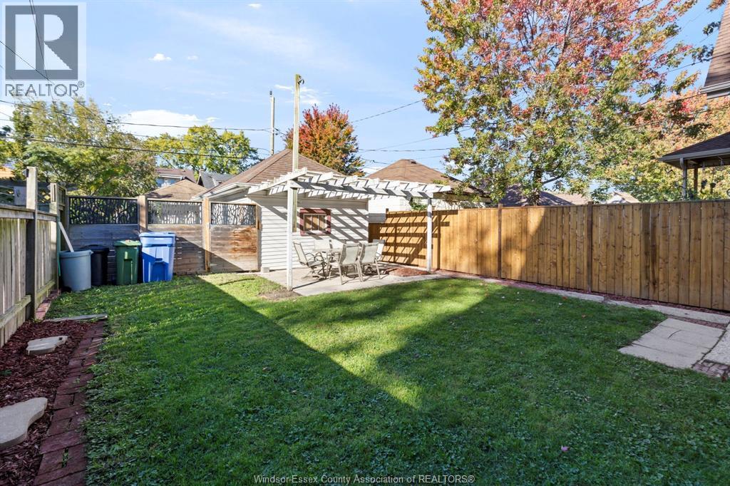 493 MOY AVENUE - 23