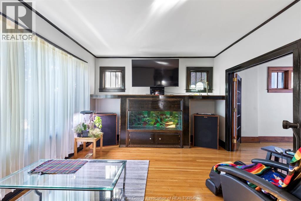 493 MOY AVENUE - 4