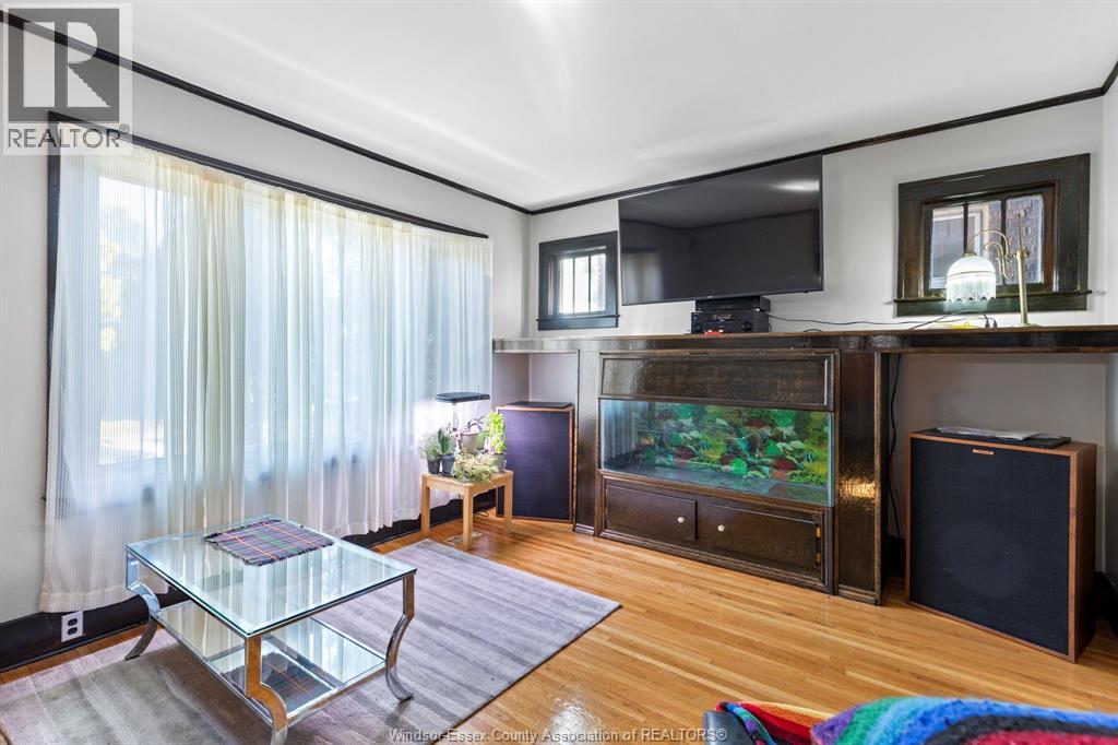 493 MOY AVENUE - 5