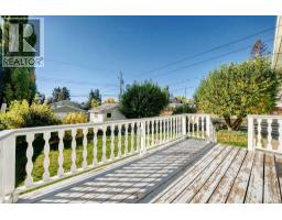 435 51 Avenue - photo 5