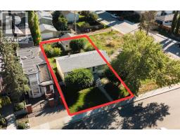 435 51 Avenue - photo 1
