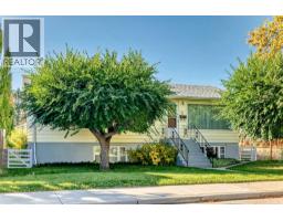 435 51 Avenue - photo 3