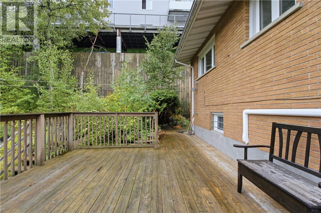 836 Prete Street — photo 27
