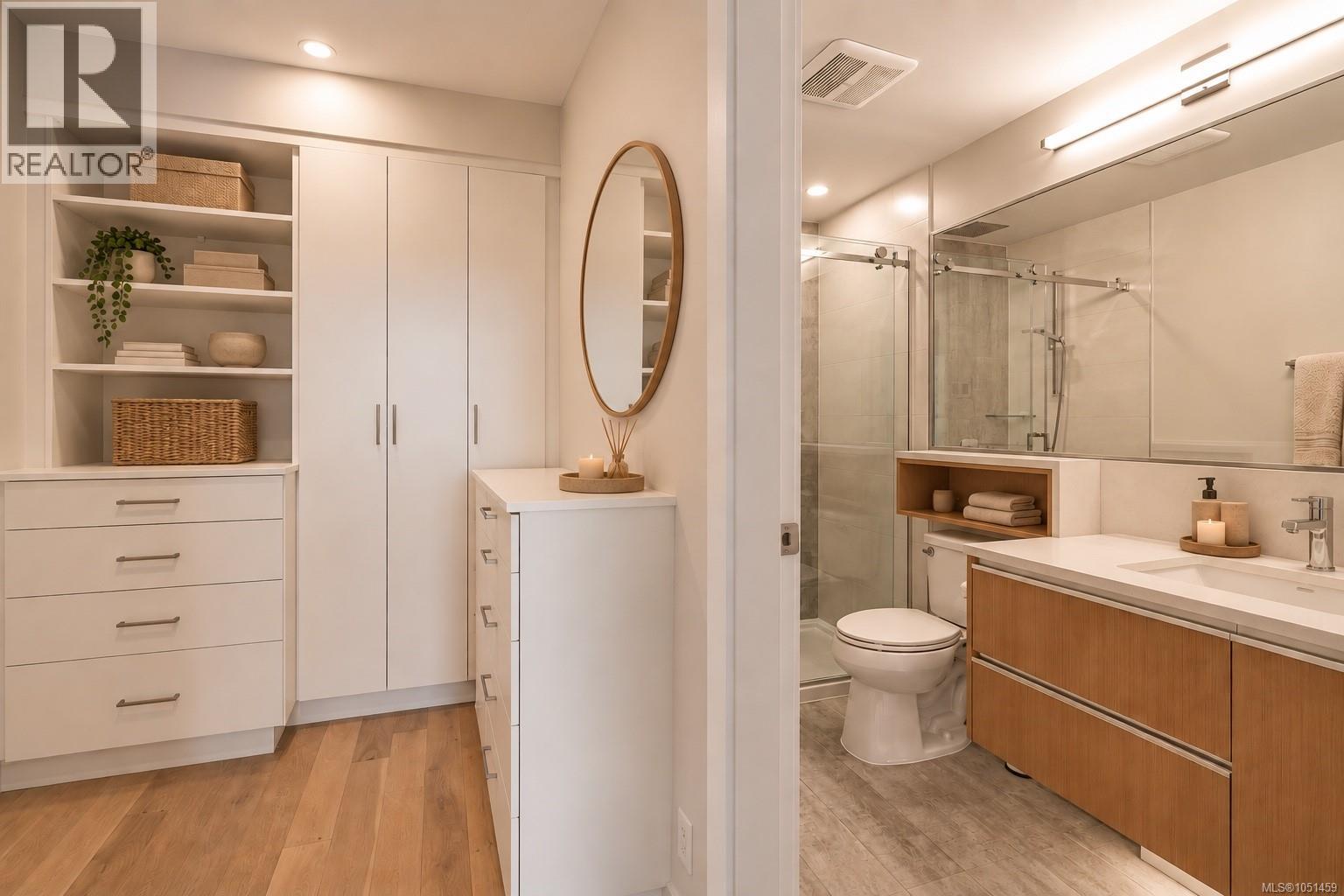 409 2285 Bowker Avenue, Oak Bay