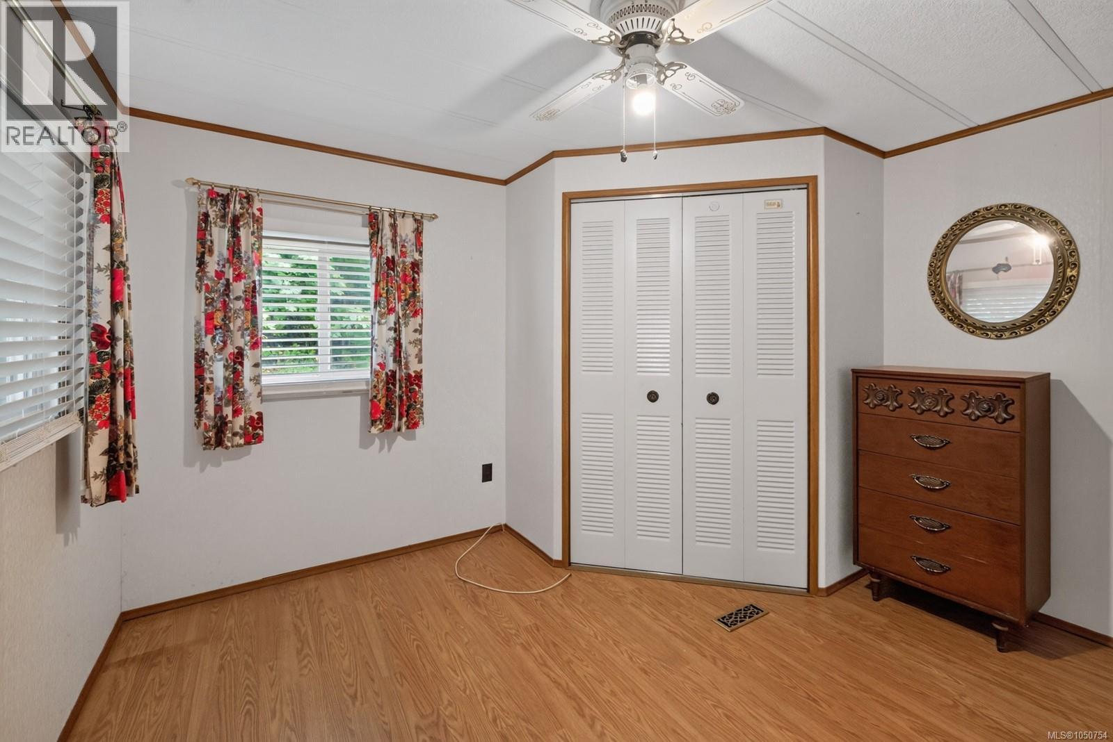 #26 2785 Wallbank Rd - 16
