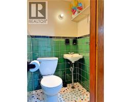 184 East 35th Street, Hamilton, ON L8V3Y2 Photo 28