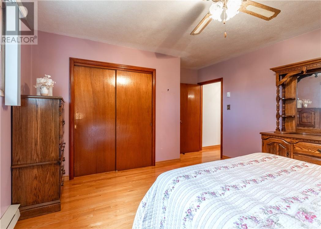 2979 Stanley Street - Image 12