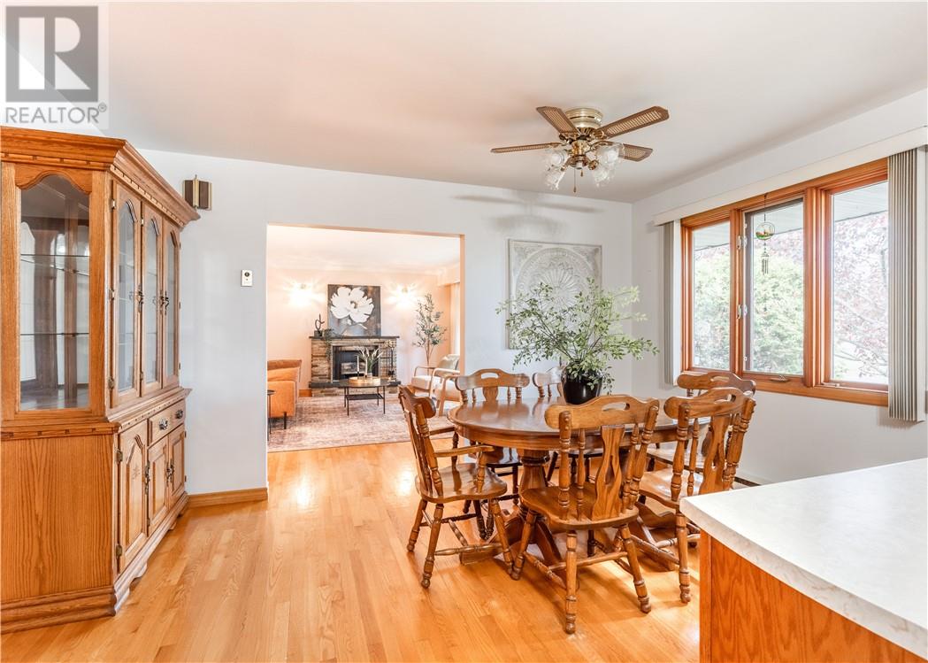 2979 Stanley Street - Image 6