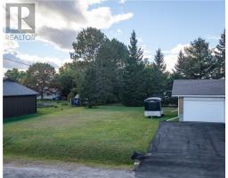 2979 Stanley Street, Val Caron, ON P3N1B5 Photo 28