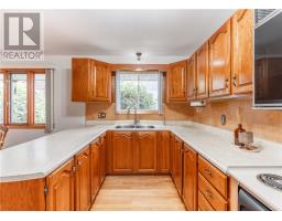 Kitchen - 2979 Stanley Street, Val Caron, ON P3N1B5 Photo 9