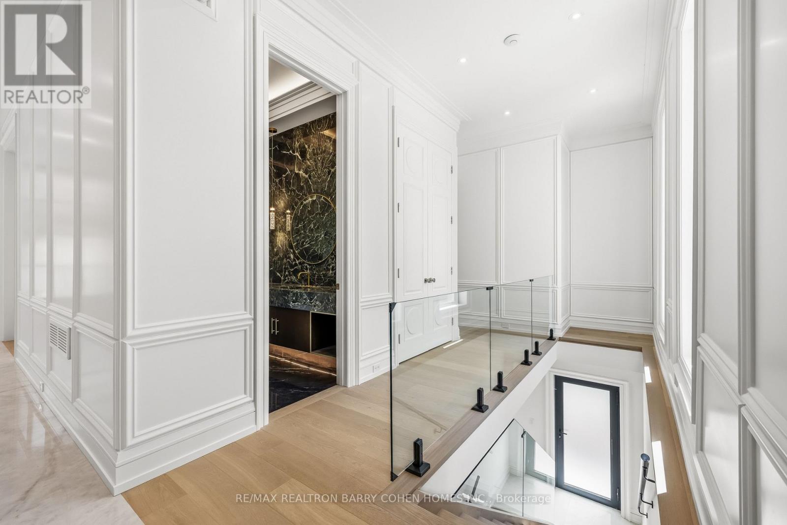 27 PENWOOD CRESCENT - 8