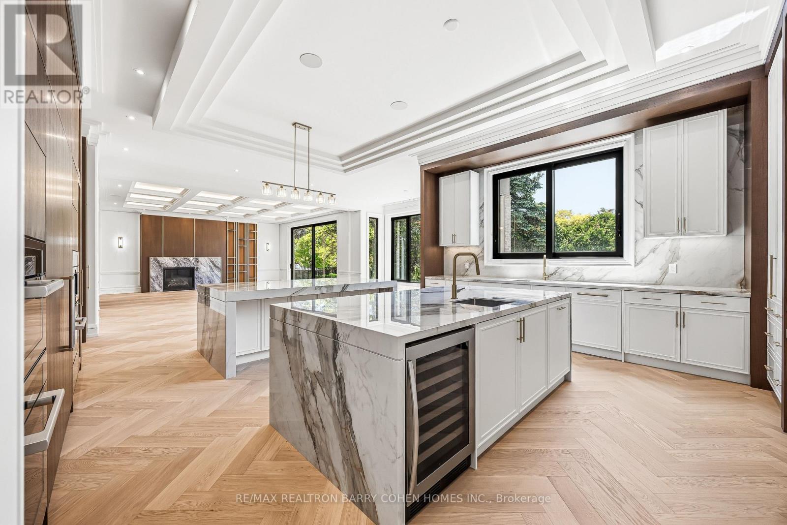 27 PENWOOD CRESCENT - 7