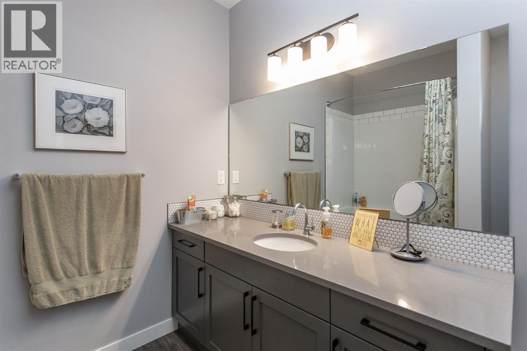 Listing photo – 70 Truant Crescent, Red Deer