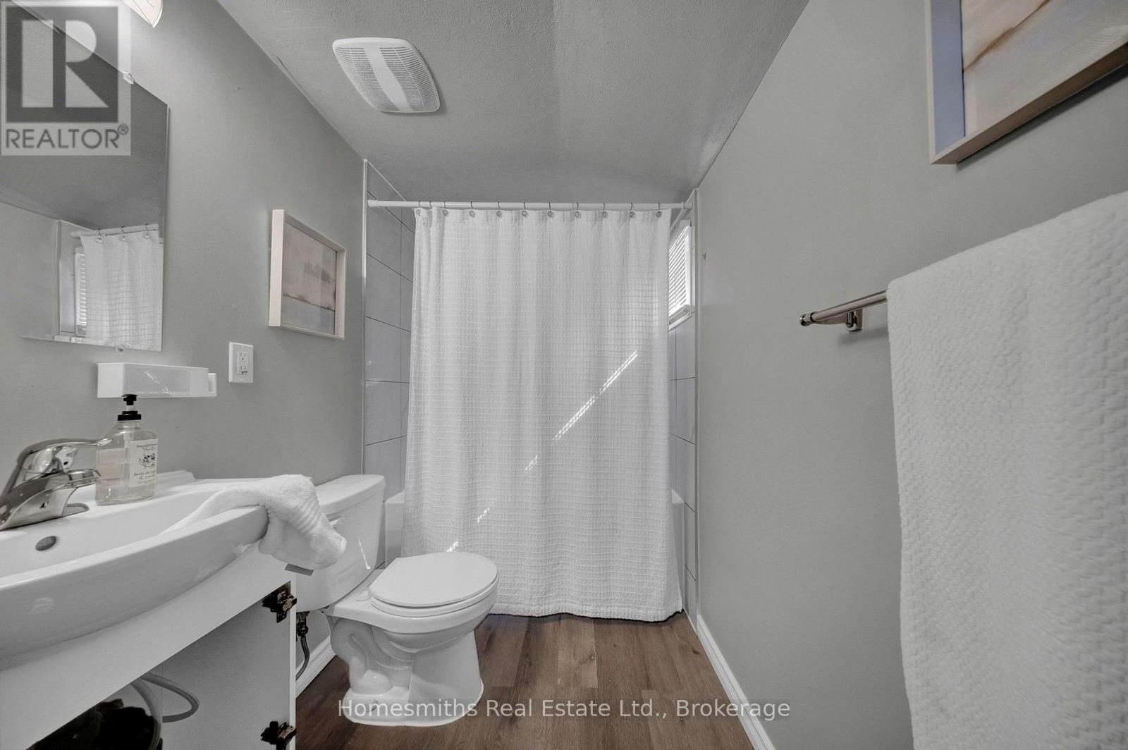 95 EMILY STREET - 20