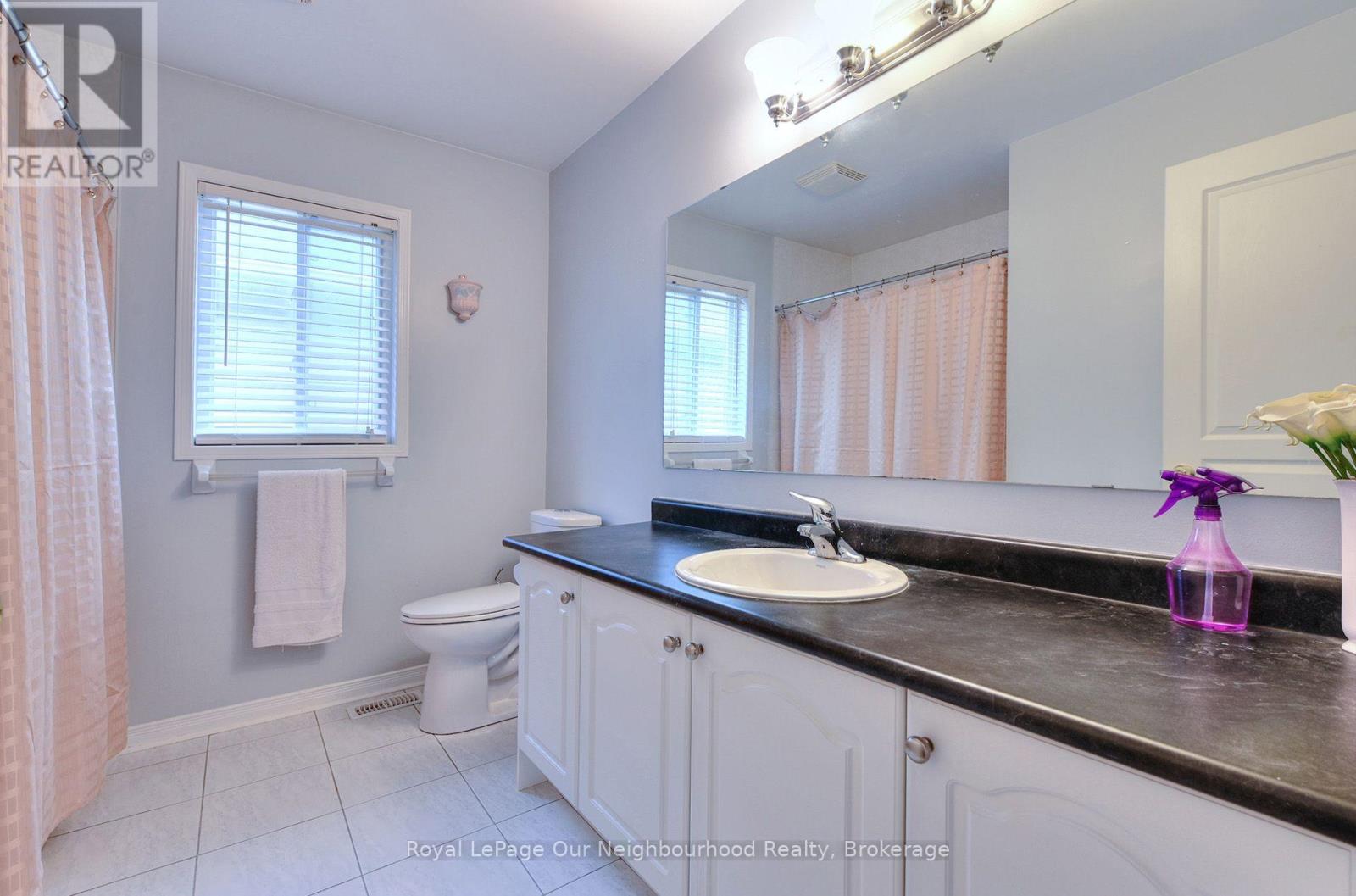 586 Oldman Road, Oshawa, ON photo 12
