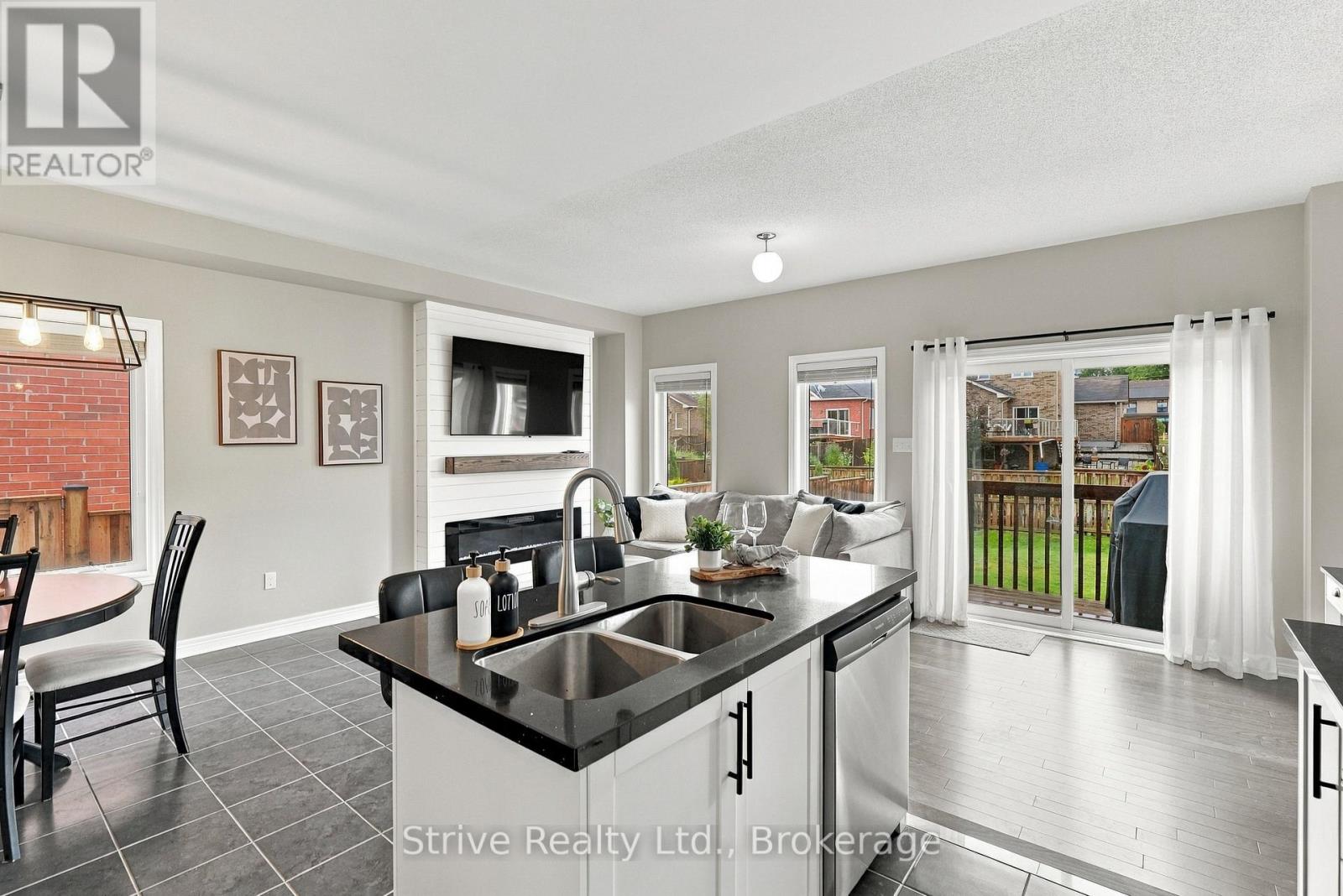 18 Bud Doucette Court, Uxbridge, ON photo 14
