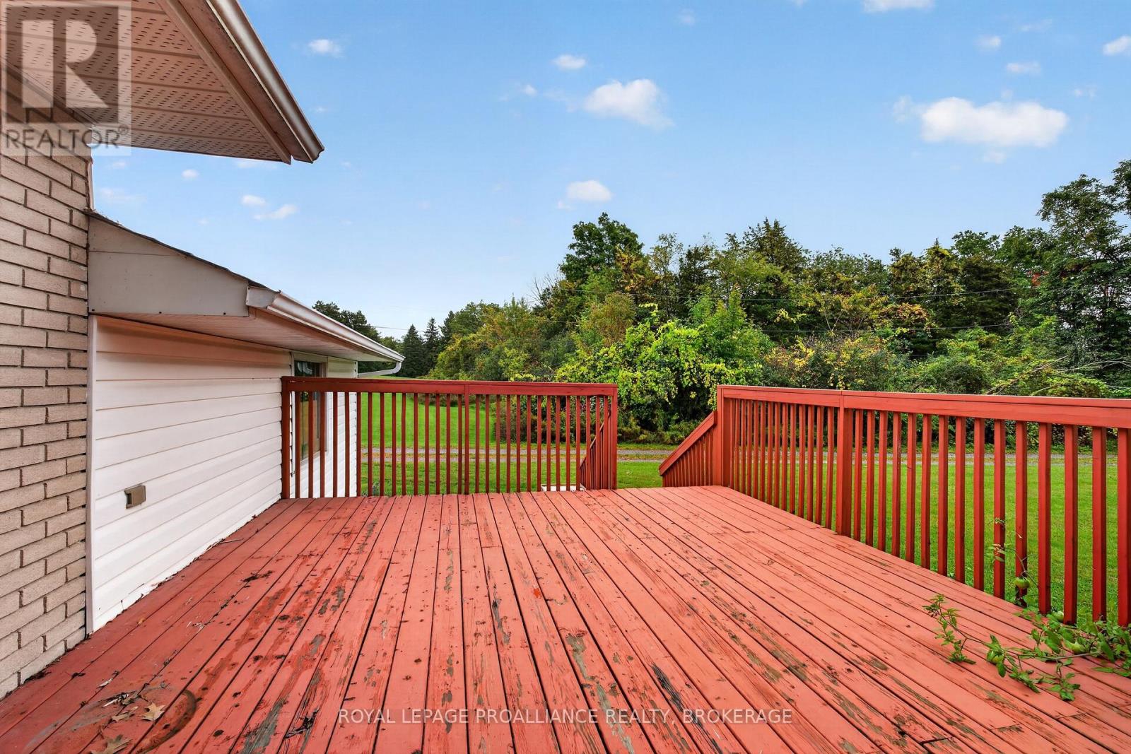 935 MCKNIGHT ROAD - Image 29