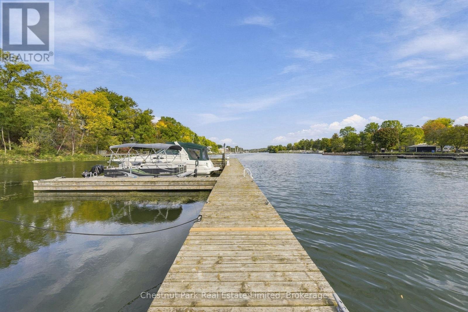 15- 1 Mortimer Street, Prince Edward County, ON photo 23
