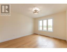 6453 Royal Magnolia Avenue, London South, ON N6P0K2 Photo 13