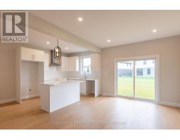 6453 Royal Magnolia Avenue, London South, ON N6P0K2 Photo 7