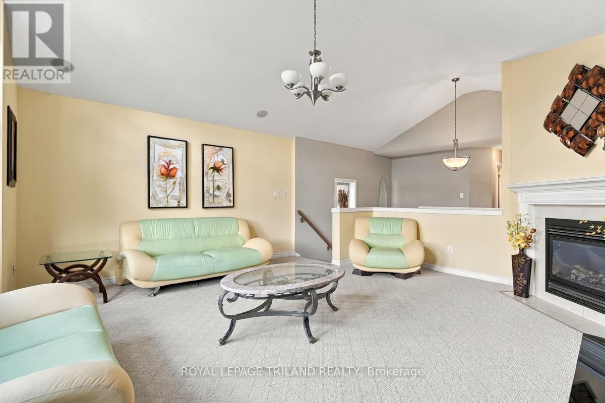 1426 MICKLEBOROUGH DRIVE - 16