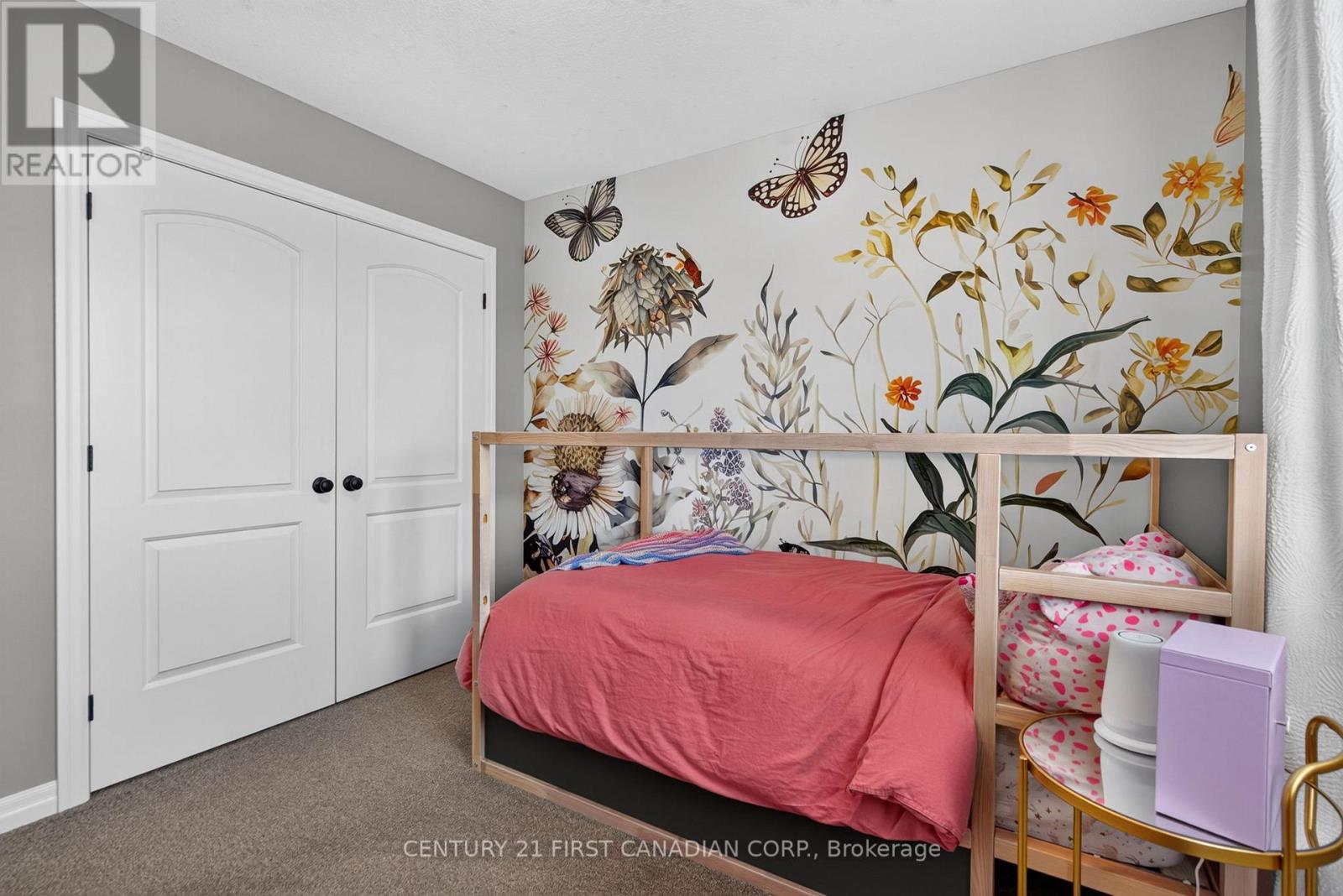 363 BEECH STREET - 20